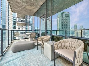 70 Rainey ST 2702, Austin TX 78701