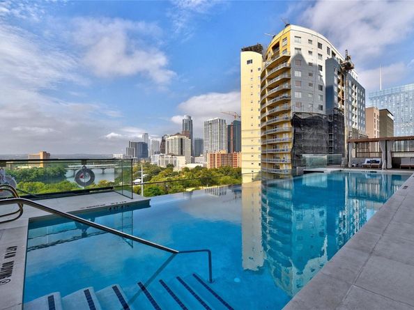 70 Rainey ST 2702, Austin TX 78701