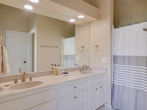 1502 W 5th ST H2, Austin TX 78703