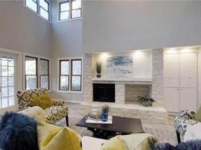 105 Birdie DR, The Hills TX 78738