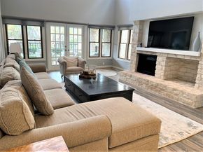 105 Birdie DR, The Hills TX 78738