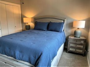 105 Birdie DR, The Hills TX 78738