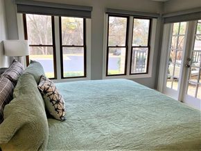 105 Birdie DR, The Hills TX 78738