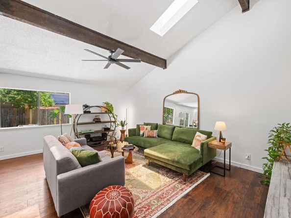 2526 Mcgregor DR, Austin TX 78745