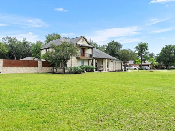 101 Landons WAY, Georgetown TX 78633