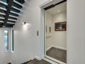 5004 McIntyre CIR, Austin TX 78734