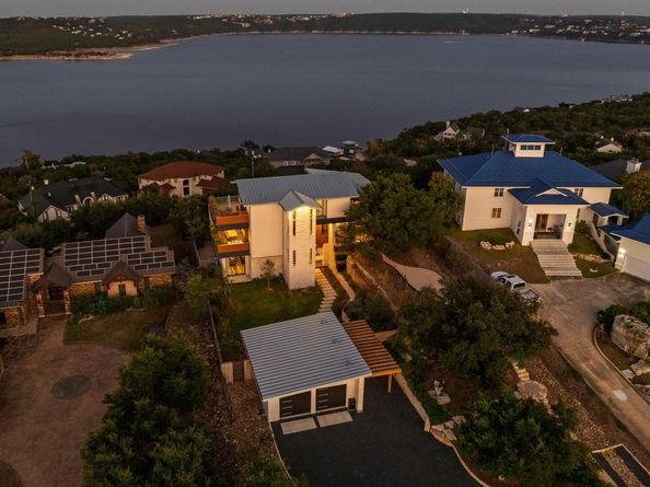 5004 McIntyre CIR, Austin TX 78734