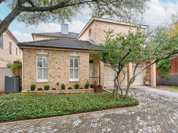 902 W 18th ST B, Austin TX 78701