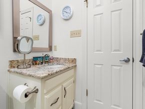 902 W 18th ST B, Austin TX 78701