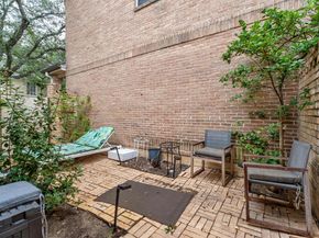 902 W 18th ST B, Austin TX 78701