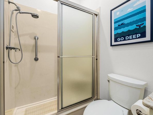 902 W 18th ST B, Austin TX 78701