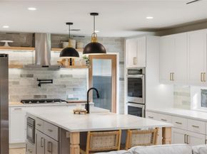 6703 Duquesne DR, Austin TX 78723