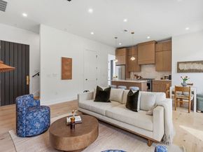 2009 Payne Ave 2, Austin TX 78757