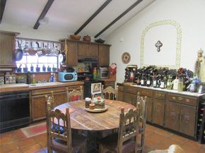 1004 Daviot DR, Briarcliff TX 78669
