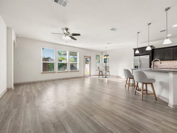 610 Algerita DR, Georgetown TX 78628