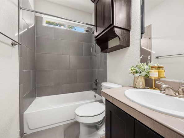 610 Algerita DR, Georgetown TX 78628