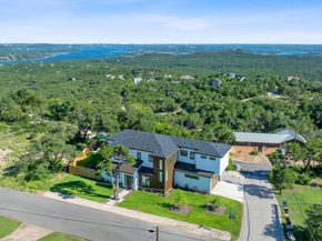 8503 Grandview DR, Jonestown TX 78645