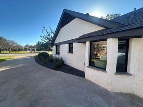 4910 Woodcreek RD, Austin TX 78749