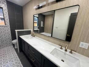 4910 Woodcreek RD, Austin TX 78749