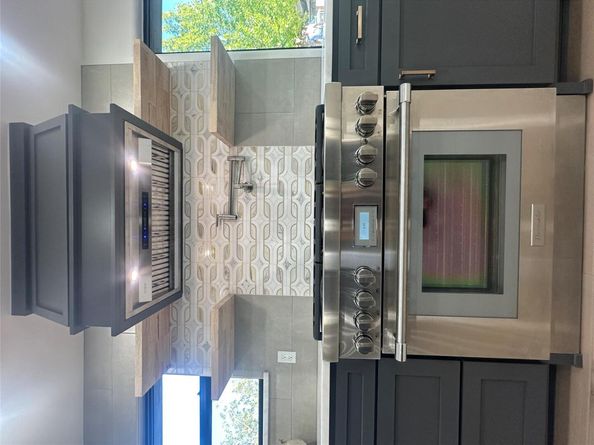 4910 Woodcreek RD, Austin TX 78749