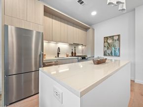 2209 S 1st ST 313, Austin TX 78704