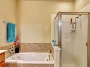 6701 Covered Bridge DR 51, Austin TX 78736