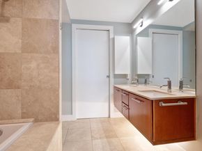 210 Lee Barton DR 415, Austin TX 78704