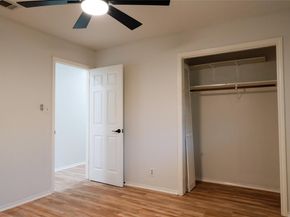 13002 Cedarhurst CIR, Austin TX 78729