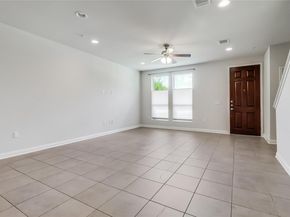 6814 E Riverside DR 32, Austin TX 78741