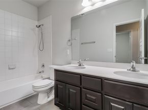 6814 E Riverside DR 32, Austin TX 78741