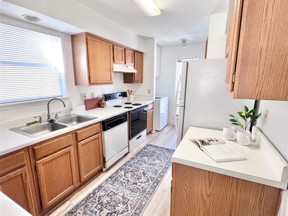 2450 Wickersham LN 106, Austin TX 78741