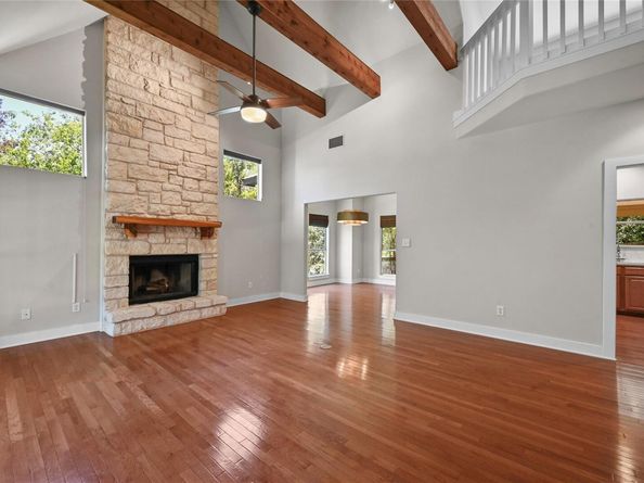 1502 Medio Calle, Austin TX 78733