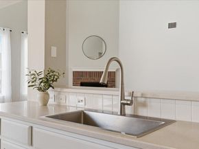 2002 Forest Hill CV, Round Rock TX 78665