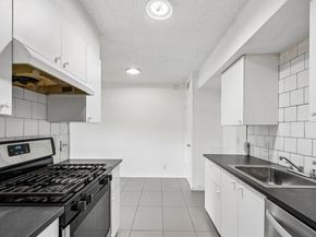 2301 Mission Hill DR 104, Austin TX 78741