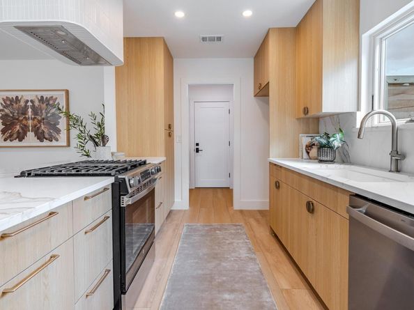 2105 Trede DR, Austin TX 78745