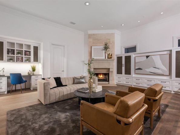 2547 Waymaker WAY, Austin TX 78746