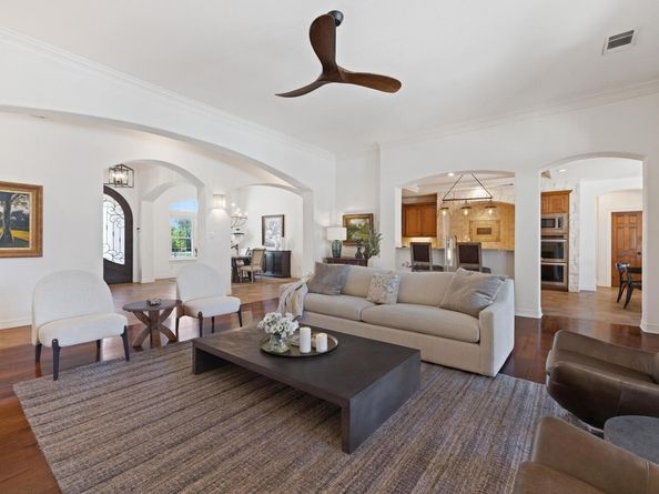 1310 Ventana CYN, Leander TX 78641