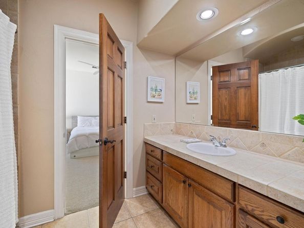 1310 Ventana CYN, Leander TX 78641