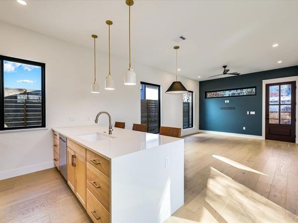 3503 Kay ST 2, Austin TX 78702