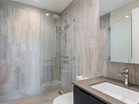 44 East Ave 4302, Austin TX 78701