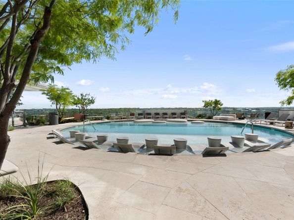 44 East Ave 4302, Austin TX 78701