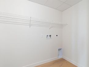 44 East Ave 4302, Austin TX 78701