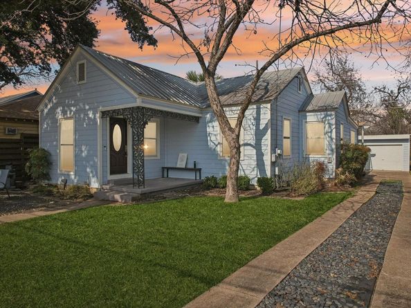 906 E 43rd ST, Austin TX 78751