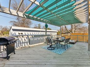906 E 43rd ST, Austin TX 78751