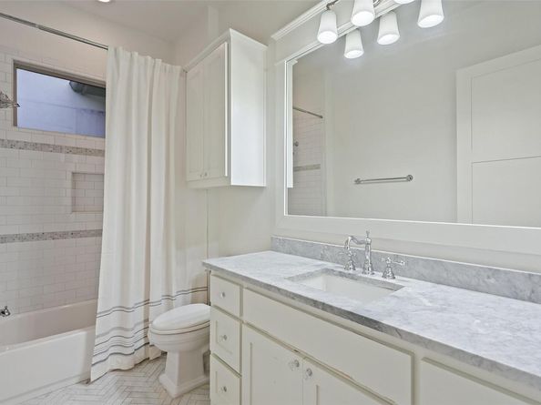 4229 Verano DR, Austin TX 78735