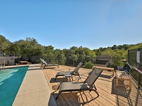 6814 Old Quarry LN, Austin TX 78731