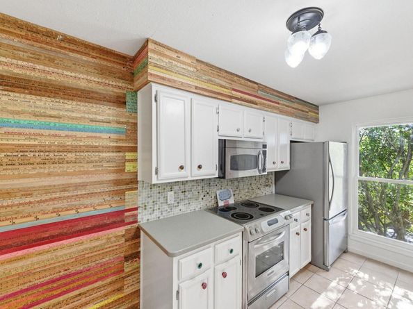 6814 Old Quarry LN, Austin TX 78731