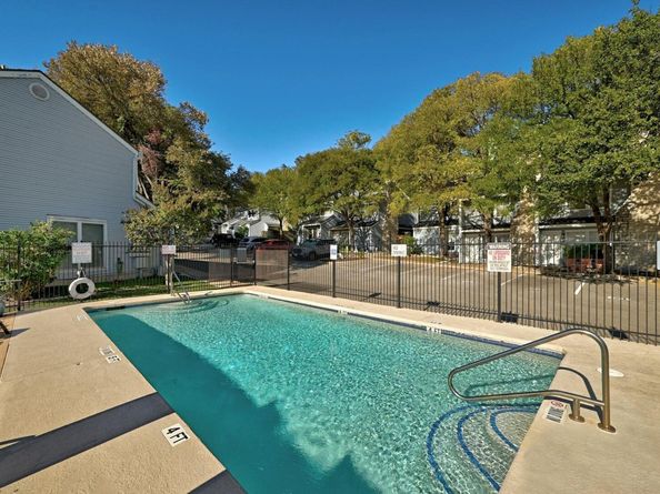 6814 Old Quarry LN, Austin TX 78731