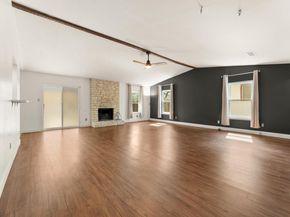 12319 Wycliff LN, Austin TX 78727