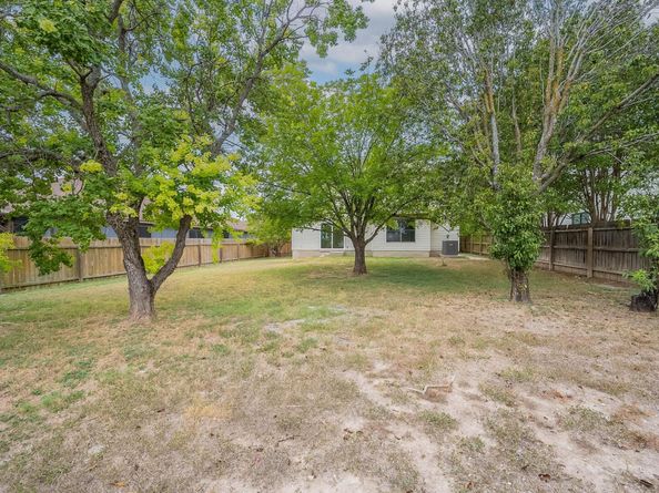 2947 Donnell DR, Round Rock TX 78664
